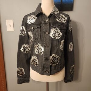 Bagatelle Metallic Rose Applique Patches Gray Denim Jacket Small